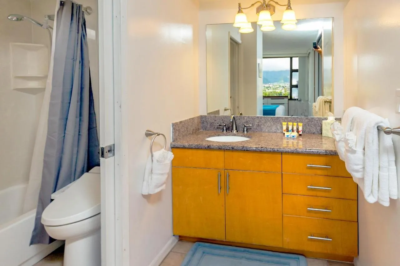 Apartment Sandy Toes, Mountain Views, Park For Free! Honolulu